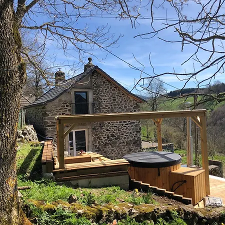 L'oree Du Mezenc Et Son Bain Nordique Privatif Tatil Evi