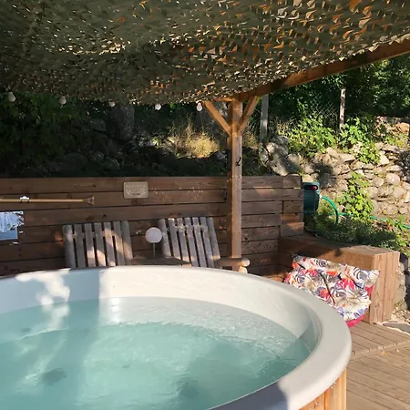 בית נופש L'oree Du Mezenc Et Son Bain Nordique Privatif